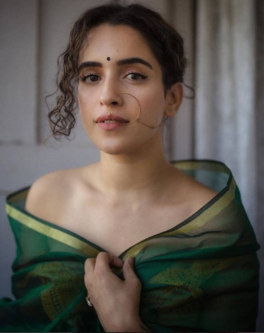 Sanya Malhotra, Sanya Malhotra pics, Sanya Malhotra photos, Sanya Malhotra pictures, Sanya Malhotra life, Sanya Malhotra hd pics, Sanya Malhotra hd photos, Kriti Sanon, Kriti Sanon pics, Kriti Sanon photos, Kriti Sanon pictures, Kriti Sanon films, Kriti Sanon next film, Vishal Bhardwaj, Vishal Bhardwaj film, Vishal Bhardwaj new film, Vishal Bhardwaj movies, Churiyan, Churiyan actress, photo gallery