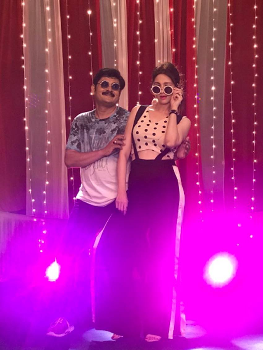 Saumya Tandon, Saumya Tandon pics, Saumya Tandon photos, Saumya Tandon pictures, Saumya Tandon twitter, Bhabhi Ji Ghar Par Hain, Bhabhi Ji Ghar Par Hain news, Bhabhi Ji Ghar Par Hain update, Anita Bhabhi, Anita Bhabhi pics, Anita Bhabhi photos, Anita Bhabhi pictures, Tiwari Ji, Tiwari Ji pics, Tiwari Ji photos, Bhabhi Ji Ghar Par Hain Actress, Actress Saumya Tandon, Saumya Tandon Aka Anita Bhabhi, photo gallery