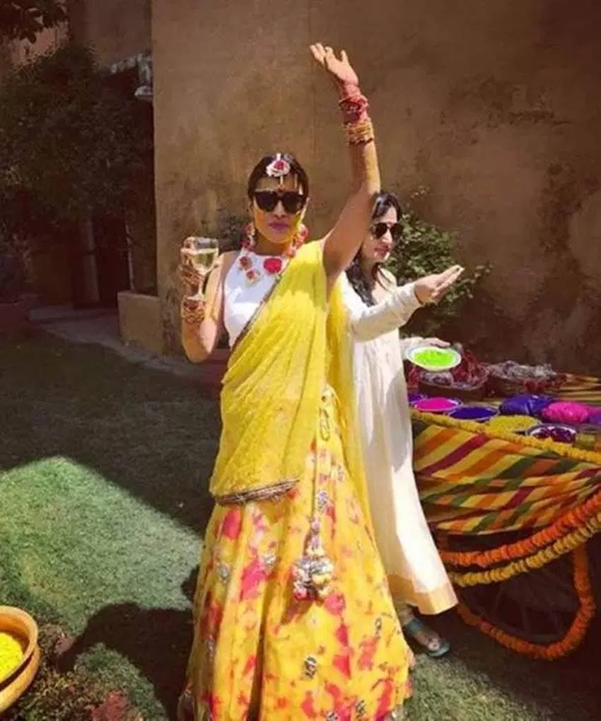 Shriya Saran, Shriya Saran marriage, Shriya Saran marriage pics, Shriya Saran marriage photos, Shriya Saran marriage pictures, Shriya Saran marriage date, Shriya Saran wedding, Shriya Saran wedding pics, Shriya Saran wedding photos, Shriya Saran wedding pictures, Andrei Koscheev, Andrei Koscheev pics, Andrei Koscheev photos, Andrei Koscheev life, Actress Shriya Saran, Ajay Devgan, Ajay Devgan Actress Shriya Saran, Russian Boyfriend Andrei Koscheev, photo gallery
