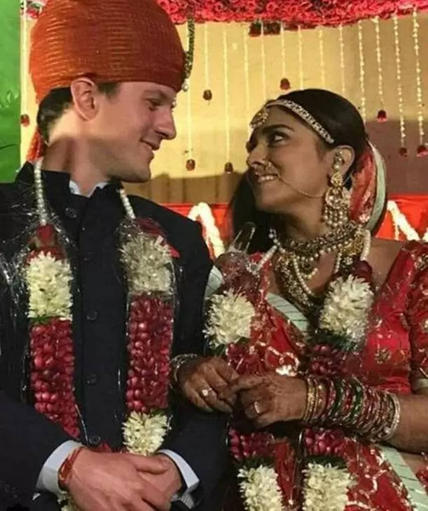 Shriya Saran, Shriya Saran marriage, Shriya Saran marriage pics, Shriya Saran marriage photos, Shriya Saran marriage pictures, Shriya Saran marriage date, Shriya Saran wedding, Shriya Saran wedding pics, Shriya Saran wedding photos, Shriya Saran wedding pictures, Andrei Koscheev, Andrei Koscheev pics, Andrei Koscheev photos, Andrei Koscheev life, Actress Shriya Saran, Ajay Devgan, Ajay Devgan Actress Shriya Saran, Russian Boyfriend Andrei Koscheev, photo gallery