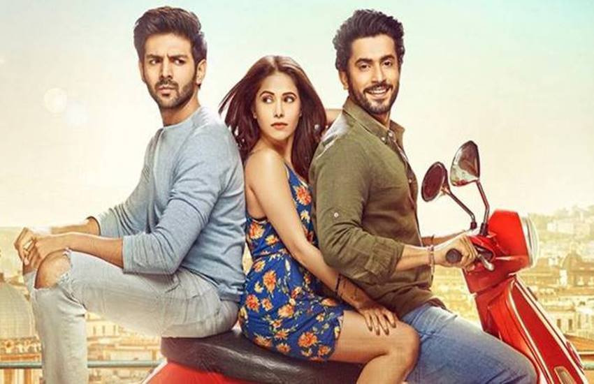 23 फरवरी को रिलीज हुई 'सोनू के टीटू की स्वीटी' फिल्म इस लिस्ट में चौथे नंबर पर है। फिल्म ने अपने पहले हफ्ते में 26.57 करोड़ रुपए की कमाई की थी।