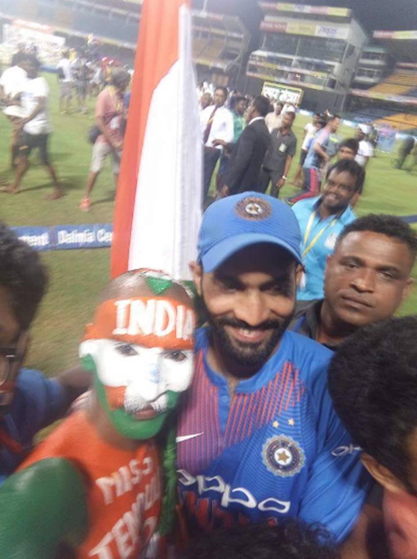 Sudhir Kumar Gautam, Sudhir Kumar Gautam life, Sudhir Kumar Gautam story, Sudhir Kumar Gautam pics, Sudhir Kumar Gautam photos, Sudhir Kumar Gautam pictures, Dinesh Karthik, Dinesh Karthik tweets, Dinesh Karthik pics, Dinesh Karthik photos, Dinesh Karthik pictures, Dinesh Karthik and fan, Indian Cricket Team Fan, Indian Cricket Team Fan pics, Fan Sudhir Kumar Gautam, photo gallery