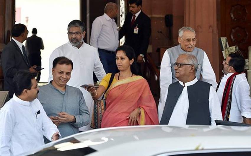 BJP MPs, BJP MPs at parliament, BJP MPs pics, BJP MPs in sansad, Budget Session, Budget Session pics, Budget Session of parliament, Second Half of Budget Session, HD Pics of bjp leaders, narendra modi, amit shah, rajnath singh, BJP MPs photos, photo gallery