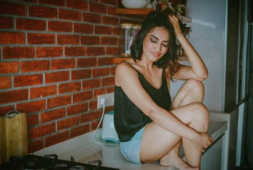 Surbhi Jyoti, Surbhi Jyoti pics, Surbhi Jyoti photos, Surbhi Jyoti pictures, Karan Singh Grover, Karan Singh Grover wife, Karan Singh Grover pics, Karan Singh Grover photos, Bipasha Basu, Bipasha Basu husband, Bipasha Basu pics, Bipasha Basu photos, Tv Actress Surbhi Jyoti, Surbhi Jyoti Wants To Marry, Marry With Bipasha Basu Husband, photo gallery