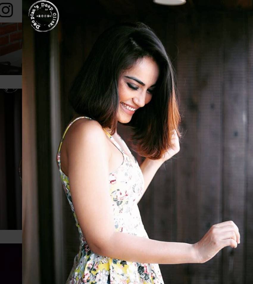 Surbhi Jyoti, Surbhi Jyoti pics, Surbhi Jyoti photos, Surbhi Jyoti pictures, Karan Singh Grover, Karan Singh Grover wife, Karan Singh Grover pics, Karan Singh Grover photos, Bipasha Basu, Bipasha Basu husband, Bipasha Basu pics, Bipasha Basu photos, Tv Actress Surbhi Jyoti, Surbhi Jyoti Wants To Marry, Marry With Bipasha Basu Husband, photo gallery