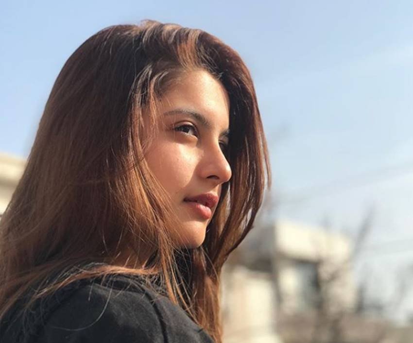 Tunisha Sharma, Tunisha Sharma pics, Tunisha Sharma photos, Tunisha Sharma pictures, Tunisha Sharma wallpapers, Tunisha Sharma instagram pics, Tunisha Sharma instagram photos, Tunisha Sharma hot pics, Tunisha Sharma sexy pics, Vidya Balan, Vidya Balan On Screen Daughter, On Screen Daughter Tunisha Sharma, On Screen Daughter Tunisha Sharma photos, photo gallery