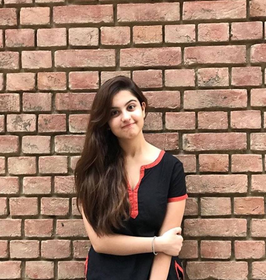 Tunisha Sharma, Tunisha Sharma pics, Tunisha Sharma photos, Tunisha Sharma pictures, Tunisha Sharma wallpapers, Tunisha Sharma instagram pics, Tunisha Sharma instagram photos, Tunisha Sharma hot pics, Tunisha Sharma sexy pics, Vidya Balan, Vidya Balan On Screen Daughter, On Screen Daughter Tunisha Sharma, On Screen Daughter Tunisha Sharma photos, photo gallery