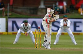 SAvAUS, David Warner fine and three demerit points for quinton de kock fight, David Warner fine, quinton de kock and avid Warner fight video, cricket news, cricket video, cricket story,