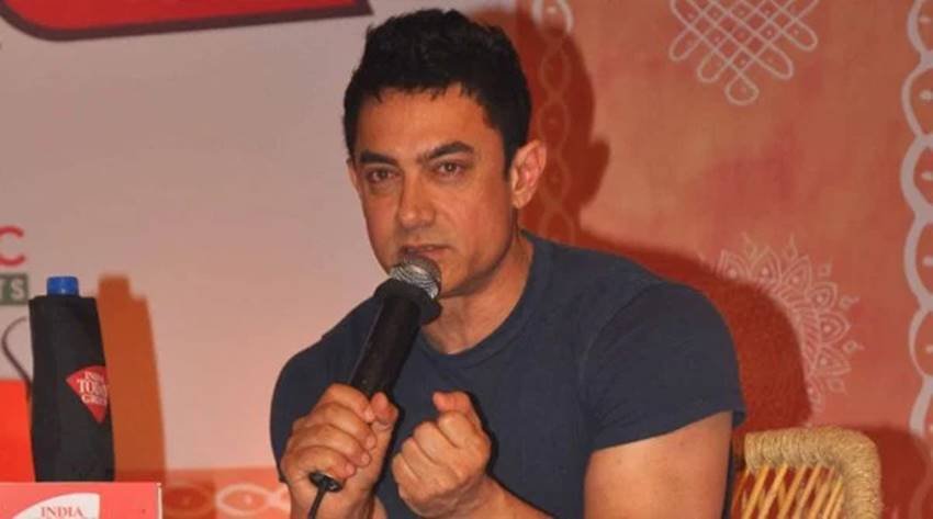 Aamir Khan, Aamir Khan affiars, Aamir Khan love story, Aamir Khan case, Aamir Khan controvercy, Jessica Hines, Jessica Hines story, Jessica Hines affairs, British Journalist, British Journalist Jessica Hines, Jaan, Son Jaan, Aamir son, aamir son jaaan, Affiar With British Journalist, photo gallery