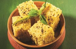 दाना-पानी: ढोकला और छोले कुल्चे