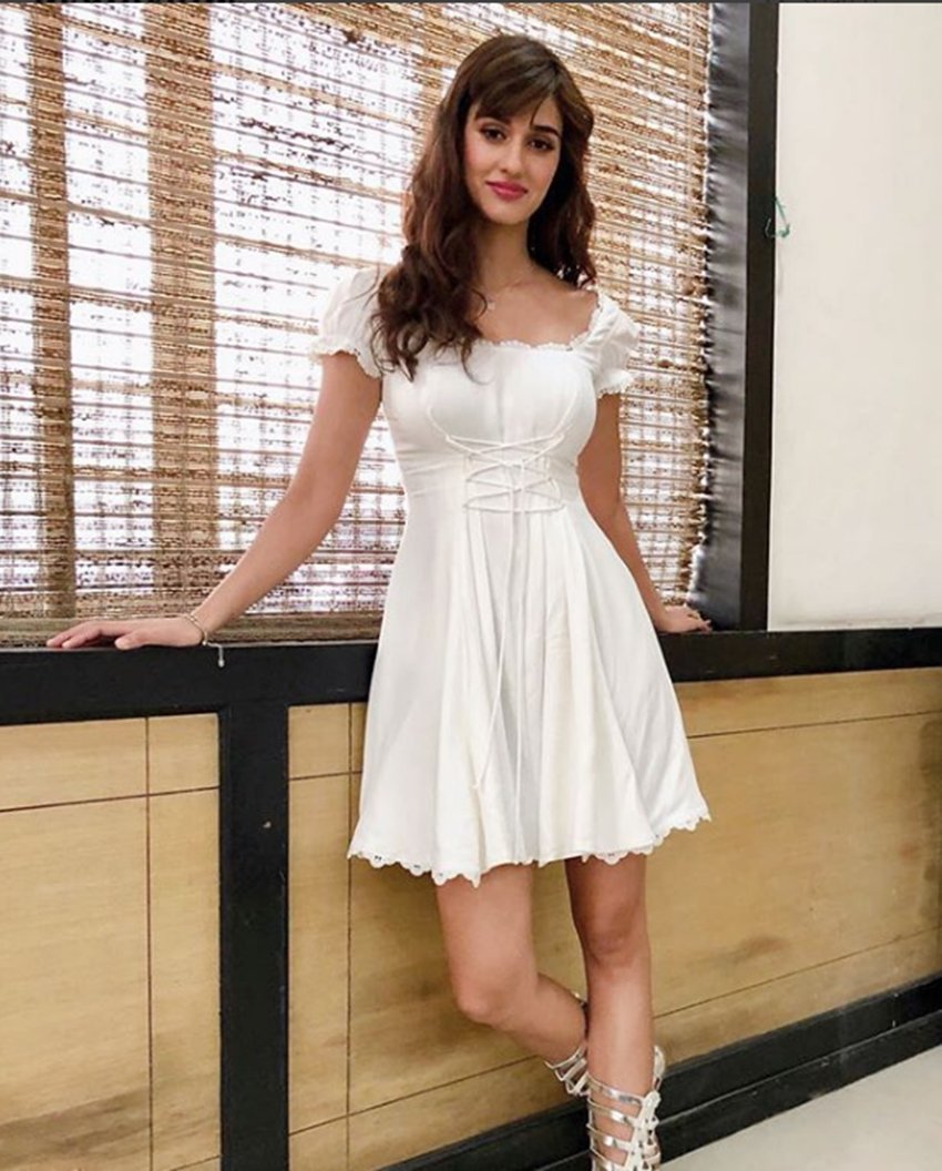 baaghi 2, baaghi 2 trailer, baaghi 2 movie trailer, baaghi 2 trailer video, baaghi 2 trailer video download, tiger shroff, baaghi 2 tiger shroff, baaghi 2 trailer download video, Disha Patani, Disha Patani Bhaggi 2, Baaghi 2 Release Date