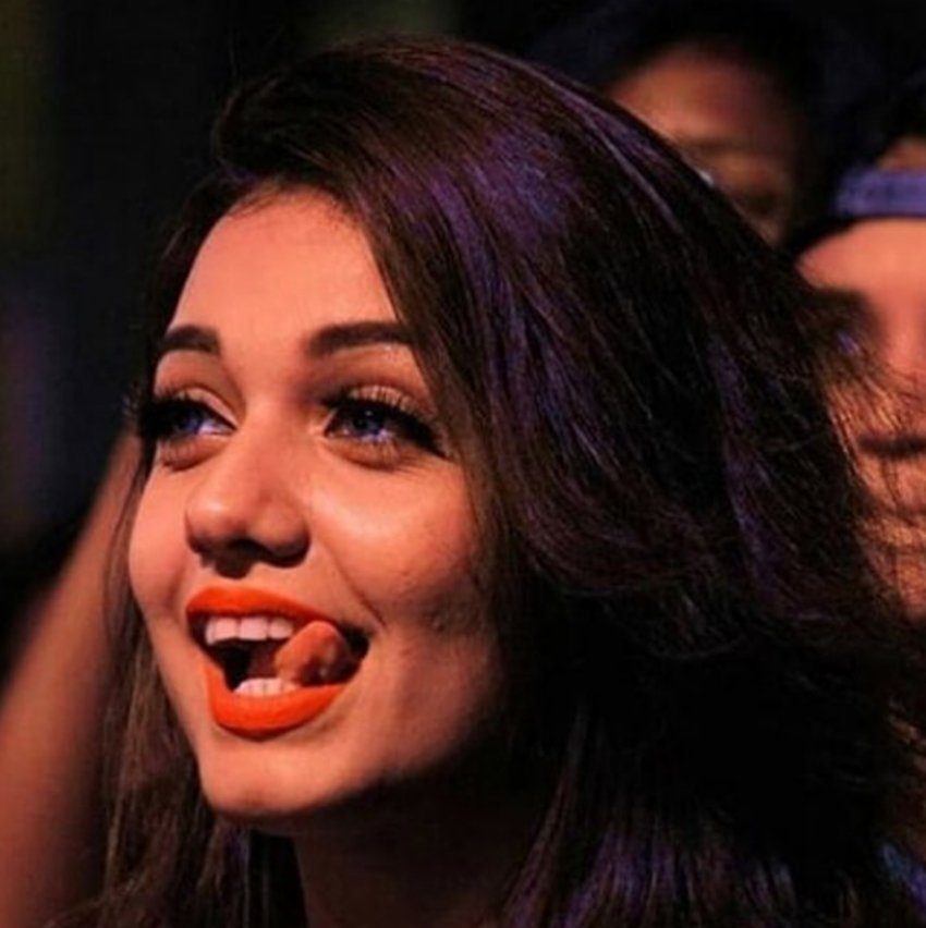 Divya Agarwal, model Divya Agarwal, Bigg Boss 11, Bigg Boss 11 contestant Priyank Sharma, priyank sharma, priyank sharma’s ex-girlfriend divya, bigg boss 11, Splitsvilla season 10, Splitsvilla season 10 contestant Divya Agarwal, Divya Agarwal hot photos, Divya Agarwal photos, Divya Agarwal, Shilpa Shetty, Ileana D’Cruz entertainment, jansattta