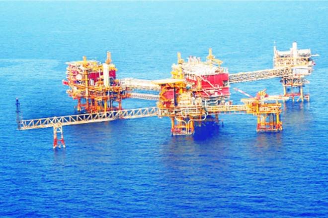 एक समय था जब देश में प्राकृतिक गैस की कीमत बहुत मायने नहीं रखती थी और बाजार पर इससे कोई खास फर्क नहीं पड़ता था। एक समय था जब देश में प्राकृतिक गैस की कीमत बहुत मायने नहीं रखती थी और बाजार पर इससे कोई खास फर्क नहीं पड़ता था।