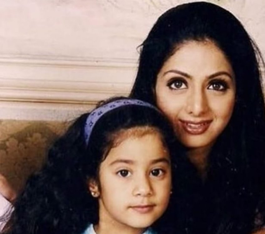 Happy birthday Janhvi Kapoor, sridevi daughter, Janhvi Kapoor, sridevi daughter, sridevi daughter khushi and janhvi kapoor, Cousin Sonam Kapoor, janhvi kapoor Cousin Sonam Kapoor, Sonam Kapoor, reha Kapoor, sridevi, sridevi deth, jhanvi kahpor, entertainment news, bollywood news, television news