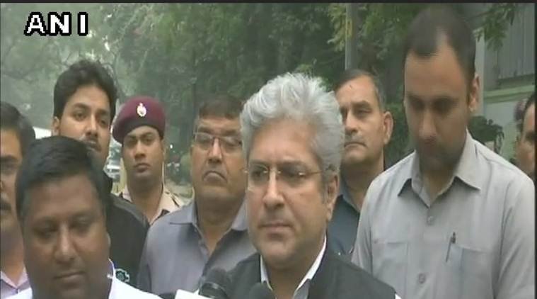 दिल्ली के राजस्व मंत्री कैलाश गहलोत