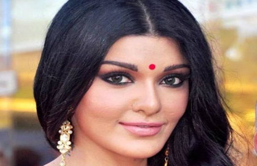 अभिनेत्री कोइना मित्रा( फोटो-सोशल मीडिया)