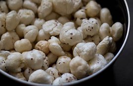 navratri march 2018, navratri 2018, fast recipes, fast recipes in hindi, navratri fast recipes in hindi, fast recipes by using sabudana, fast recipes by using makhana, fast dishes, vrat recipes in hindi, navratri vrat recipes in hindi, lifestyle news in hindi, jansatta