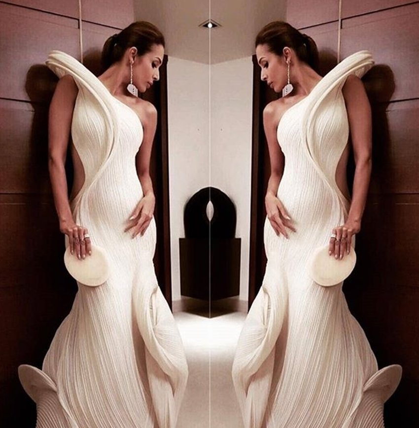 Malaika Arora, actress Malaika Arora, bollywood actress Malaika Arora, Malaika Arora dress, Malaika Arora bold dress, Malaika Arora dress cost, entertainment, jansatta