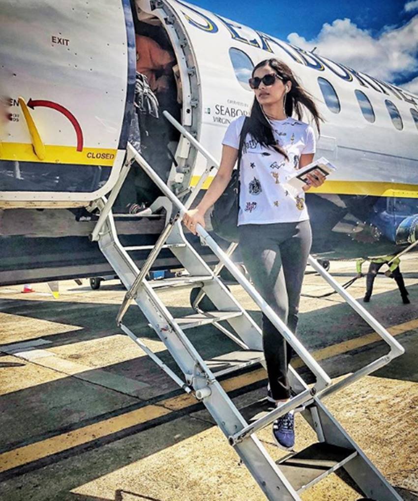 Manushi Chhillar, Manushi Chhillar pics, Manushi Chhillar hot pics, Manushi Chhillar sexy pics, Manushi Chhillar bold pics, Manushi Chhillar wallpapers, Manushi Chhillar hot and sexy photos, Miss World Manushi Chhillar, Miss World Manushi Chhillar pics, Manushi Chhillar Posted, photo gallery