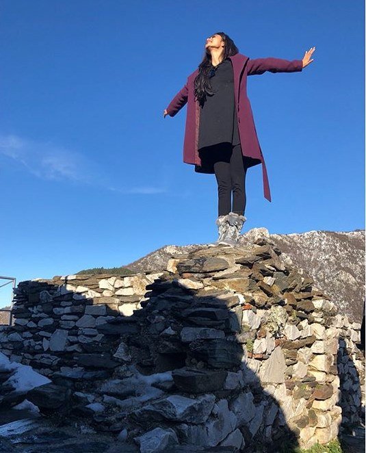 TV actress Mouni Roy, Mouni Roy,Brahmastra, Ayan Mukerji, Ranbir Kapoor, Alia Bhatt, East European country, Devon Ke Dev... Mahadev,Junoon- Aisi Nafrat Toh Kaisa Ishq, Jhalak Dikhhla Jaa, Plovdiv,Bulgaria, Europe,Naagin,gold, akshay kumar
