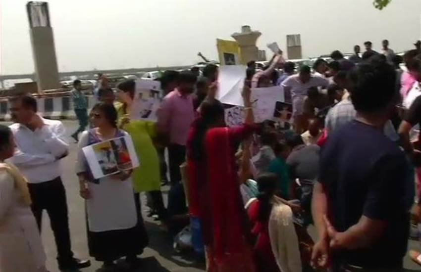 noida school girl suicide case noida school girl suicide case