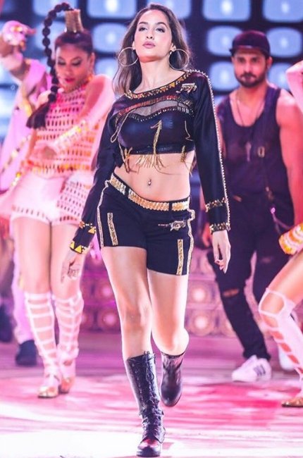 Nora Fatehi, Kayamkulam Kochunni, Malayalam film, Regional Cinema News, bigg boss contestant Nora Fatehi, baahubali nora fati, nora fathi dance