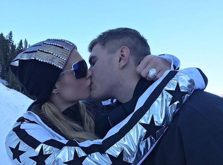 Paris Hilton, Paris Hilton wedding, Lifestyle, hollywood actress Paris Hilton, Paris Hilton photos, Paris Hilton wedding ring, Paris Hilton ring
