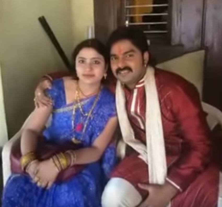 Pawan Singh, Pawan Singh marriage, Pawan Singh pics, Pawan Singh marriage photos, Pawan Singh marriage pictures, Lollipop Lagelu, Lollipop Lagelu Singer, Jyoti singh, Jyoti singh pics, neelam, Pawan Singh wife, Second Time, Second Time of pawan singh, photo gallery