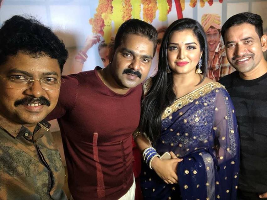 Pawan Singh, Pawan Singh marriage, Pawan Singh pics, Pawan Singh marriage photos, Pawan Singh marriage pictures, Lollipop Lagelu, Lollipop Lagelu Singer, Jyoti singh, Jyoti singh pics, neelam, Pawan Singh wife, Second Time, Second Time of pawan singh, photo gallery