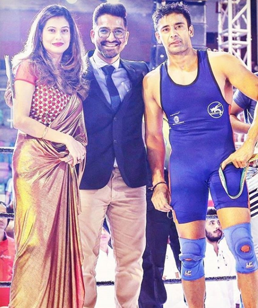 Bigg boss contestent, bigg boss payal rohatgi, bigg boss sangram singh, bigg boss payal and sangram, payal anf sangram wedding, payal and sangram photoshoot