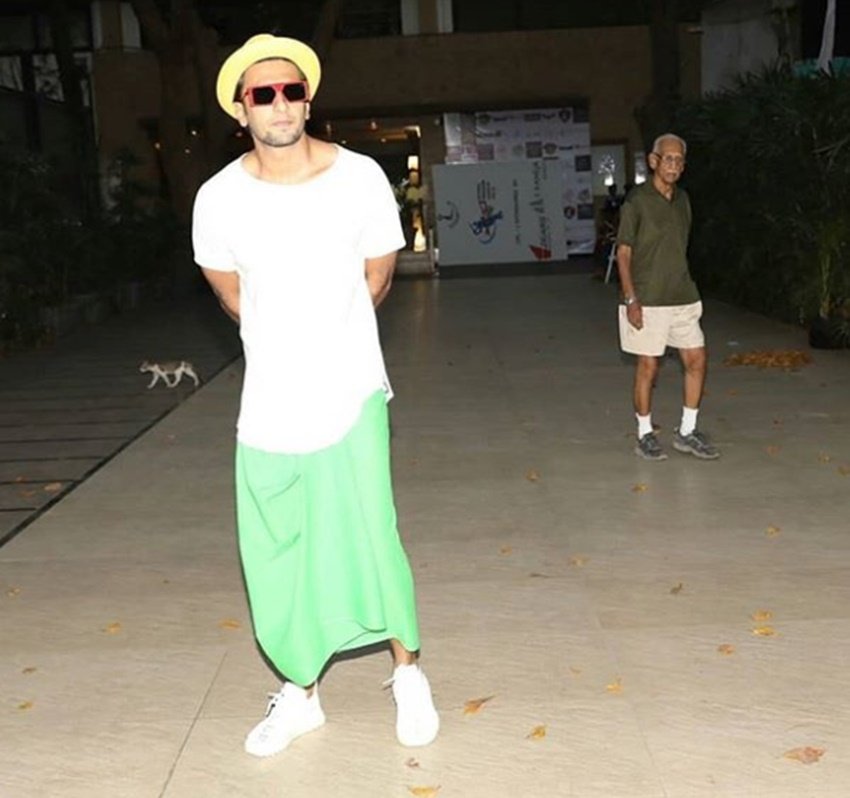 Ranveer Singh, actor Ranveer Singh, bollywood actor Ranveer Singh, Ranveer Singh photos, Ranveer Singh instagram, Ranveer Singh crazy look, Ranveer Singh in green lungi, Ranveer Singh lungi, Ranveer Singhlime lungi, Ranveer Singh lungi avtaar, Ranveer Singh on womens day, Ranveer Singh look, Ranveer Singh bold look, Ranveer Singh gully boy, Ranveer Singh film, Ranveer Singh latest picture, Ranveer Singh, padmaavat actor, entertainment, jansatta