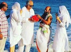 sridevi, boney kapoor, sridevi funeral, sridevi ashes, rameswaram, boney kapoor sridevi, sridevi death, sridevi haridwar, boney kapoor conduct prayers