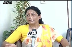 राजस्‍थान महिला आयोग अध्‍यक्ष का कटाक्ष- जो युवा अपनी जींस नहीं संभाल सकता, वह बहनों की रक्षा क्‍या करेगा