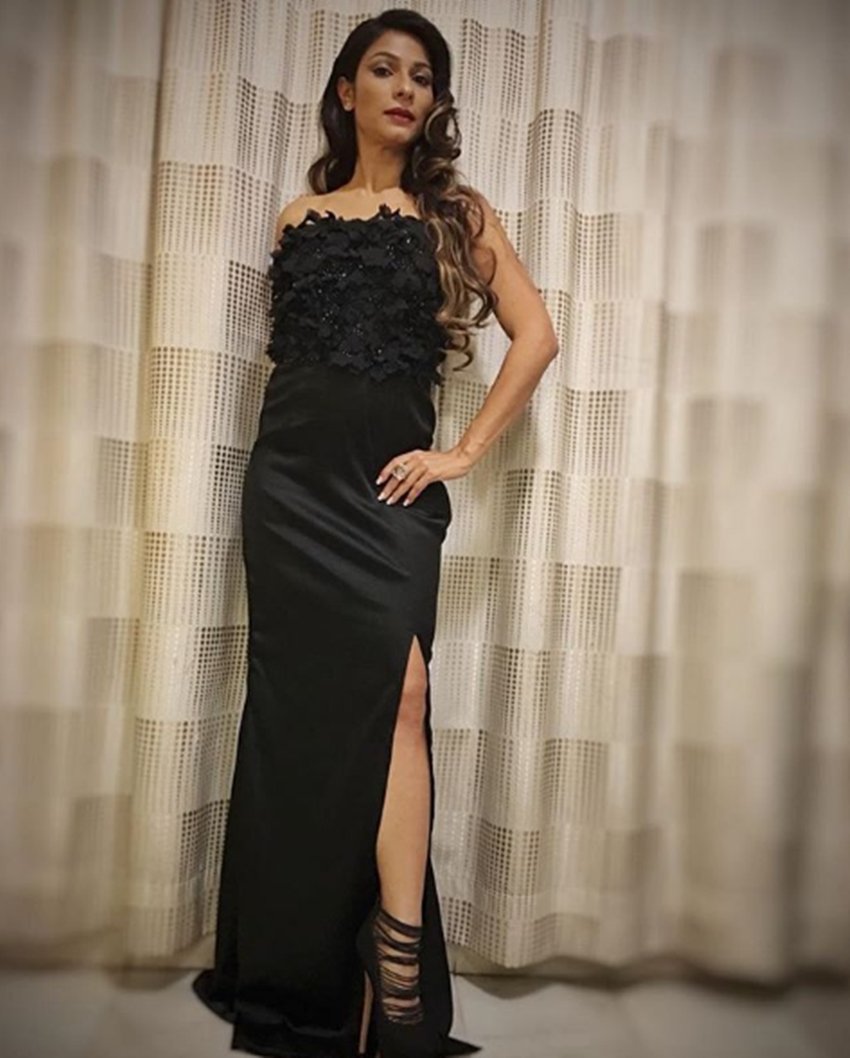 Tanisha mukerji, Tanisha mukerji birthday, Tanisha mukerji photoshoot, Tanisha mukerji latest photoshoot, Tanisha mukerji bigg boss, jansatta, entertainment news, bollywood news