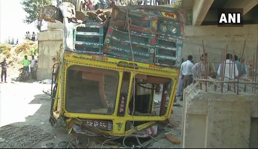 Gujarat News, Crime news, Bhavnagar News, Wedding Party, Accident