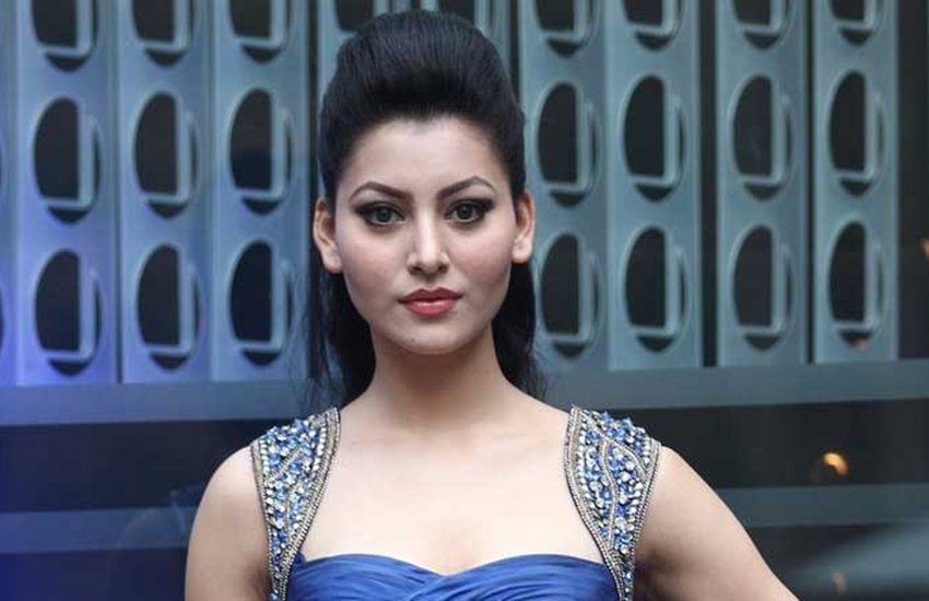 Urvashi Rautela, fake Aadhaar, Bandra, Urvashi Rautela movie, Urvashi Rautela upcoming film, Urvashi Rautela photos, Urvashi Rautela leatest photos, jansatta Urvashi Rautela, fake Aadhaar, Bandra, Urvashi Rautela movie, Urvashi Rautela upcoming film, Urvashi Rautela photos, Urvashi Rautela leatest photos, jansatta