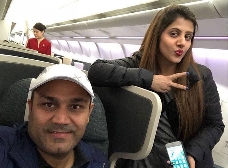 "Cricketer Virender sehwag, Virender sehwag, Aarti Ahlawat, Wife of Virender sehwag, Sehwag and Aarti photo on instagram, Instagram photo, Instagram photo of virender sehwag, Jansatta New