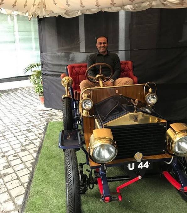 virendra sehwag, virendra sehwag photos, virendra sehwag with best friend, virendra sehwag gallery, virendra sehwag old memmories, virendra sehwag missling old days, virendra sehwag share old photos, virendra sehwag first match, virendra sehwag love life, virendra sehwag, indian crickiter virendra sehwag