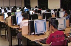 MP Vyapam Recruitment 2018: ग्रेजुएट्स के लिए सुनहरा मौका! जानें पूरी खबर और करें आवेदन
