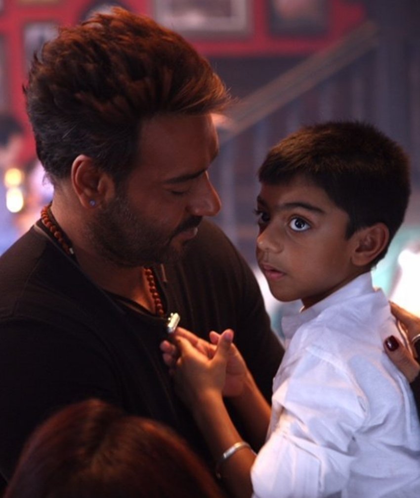 ajay devgn birthday, raid actor, ajay devgn smoke 100 cigarettes, unknown facts about ajay devgn, Drishyam actor ajay devgn, entertainment news, bollywood news, ajay devgan daughter niyasa, ajay devgn son yug, entertainment news, bollywood news, television news, entetainment news, entertainment news, bollywood news, television news, entetainment news