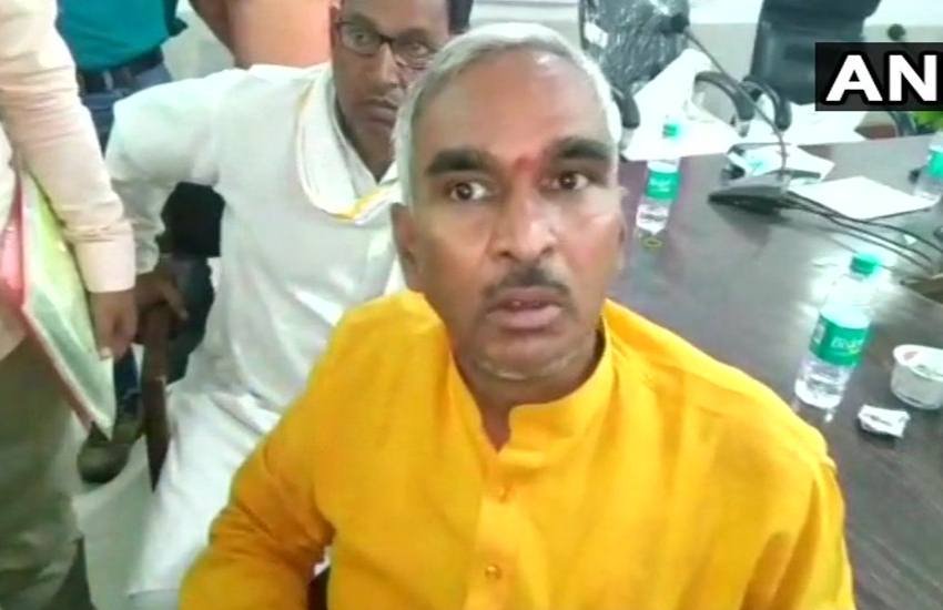 बीजेपी विधायक सुरेंद्र सिंह। फोटो सोर्स- एएनआई