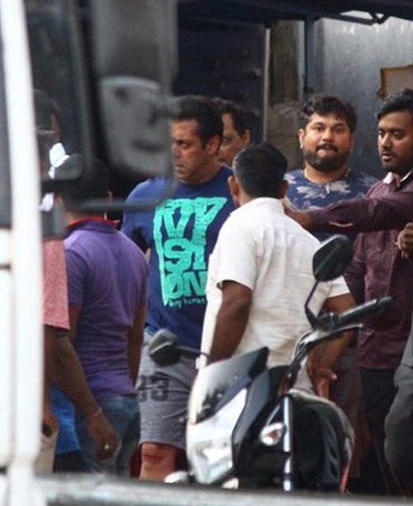 Salman Khan, Jacqueline Fernandez, race 3, salman khan, race 3 first look, race 3 look, salman khan race 3, salman khan race 3 first look, race 3 movie first look, race 3 release date, race 3 trailer, race 3 trailer release date, race 3 latest news