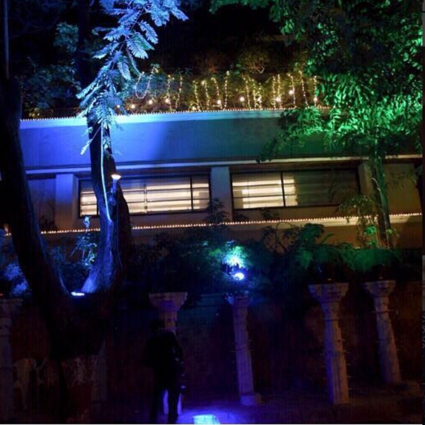 Sonam Kapoor Wedding, anil kapoor, anil kapoor house in mumbai, anil kapoor house decoration mood is on, anil kapoor wife sunita kapoor, sonam mom sunita kapoor decorating the house, anil house decorating for sonam wedding, see pictures of sonam kapoor house, sonam kapoor house, anil kapoor house, entertainment news, bollywood news, television news, entertainment news, bollywood news, television news