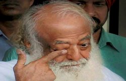 नाबालिग से रेप: आसाराम को उम्रकैद, दो सह आरोपियों को 20-20 साल की सजा