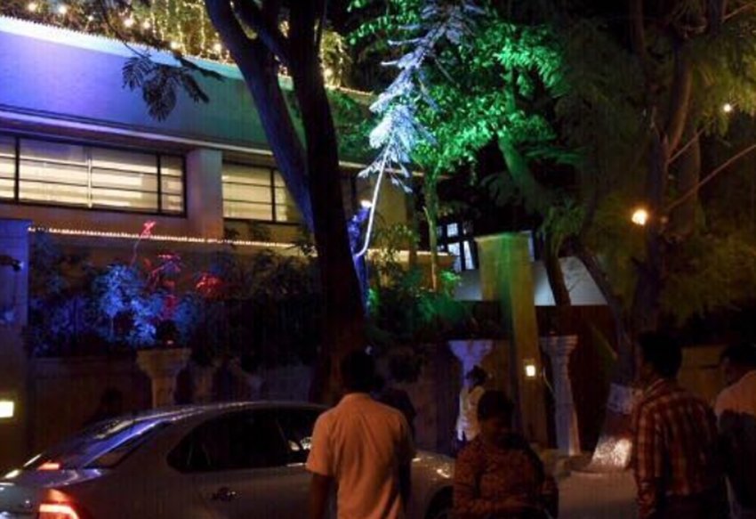 Sonam Kapoor Wedding, anil kapoor, anil kapoor house in mumbai, anil kapoor house decoration mood is on, anil kapoor wife sunita kapoor, sonam mom sunita kapoor decorating the house, anil house decorating for sonam wedding, see pictures of sonam kapoor house, sonam kapoor house, anil kapoor house, entertainment news, bollywood news, television news, entertainment news, bollywood news, television news