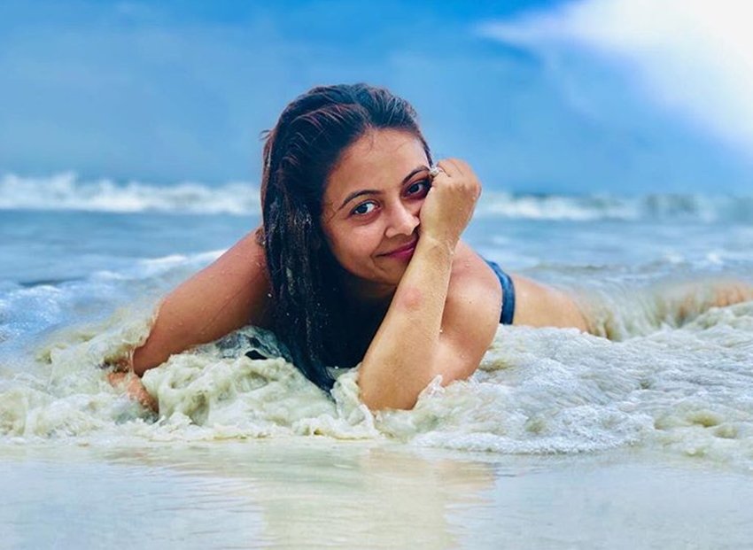 saath nibhana sathiya, saath nibhana sathiya fame actress, gopi nahu ake Devoleena Bhattacharjee, Devoleena in a beautiful world, see amazing pictures of actress Devoleena, entertainment news, bollywood news, television news, entertainment news,entertainment news, bollywood news, television news, entertainment news
