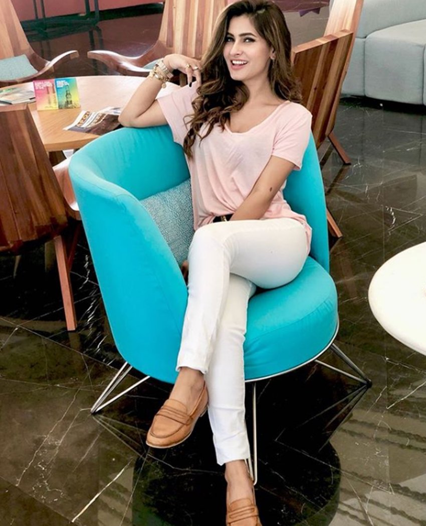 ragini mms actress, ragini mms actress karishma sharma, ragini mms actress boldness, arishma sharma actress boldness, ragini mms, karishma sharma on instagram, karishma sharma shared a picture without top, entertainment news,bollywood news, television news, entertainment news,entertainment news, bollywood news, television news, entertainment news
