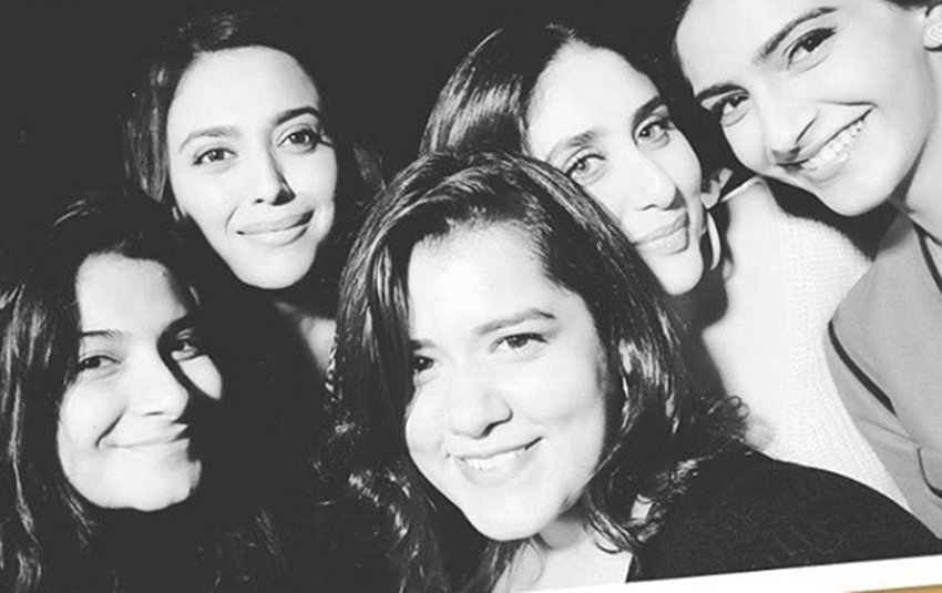 Veere Di Wedding, sonam kapoor, kareena kapoor, swara bhaskara, kareena kapoor ready to bang, new song of movie Veere Di Wedding, Veere Di Wedding, sonam kapoor, kareena kapoor, swara bhaskara, kareena kapoor ready to bang, new song of movie Veere Di Wedding, entertainment news, television news, television news, entertainment news, television news, television news
