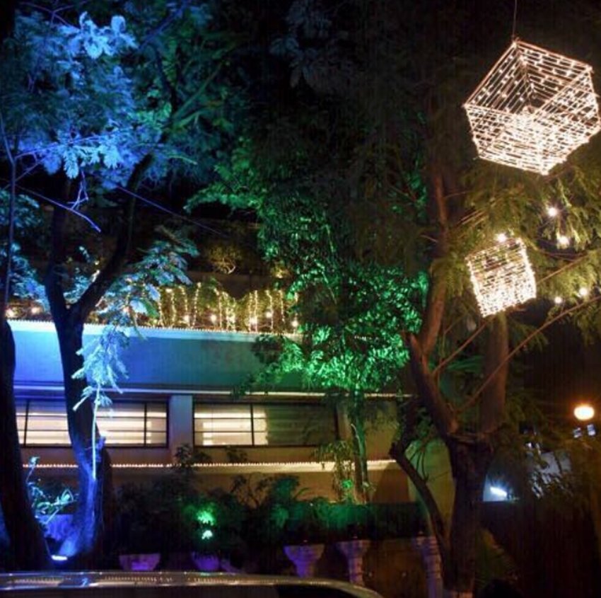 Sonam Kapoor Wedding, anil kapoor, anil kapoor house in mumbai, anil kapoor house decoration mood is on, anil kapoor wife sunita kapoor, sonam mom sunita kapoor decorating the house, anil house decorating for sonam wedding, see pictures of sonam kapoor house, sonam kapoor house, anil kapoor house, entertainment news, bollywood news, television news, entertainment news, bollywood news, television news