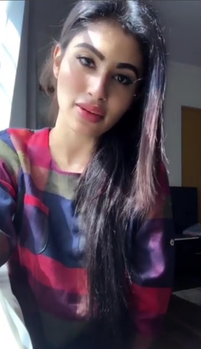 tvs golden girl mouni roy, gold actress mouni roy, new pictures of mouni roy, mouni roy on instagram, mouni roy graceful pictures and videos, see pictures of gold actress mouni roy, entertainment news, bollywood news, entertainment news, bollywood news television news, bollywood news, entertainment news
